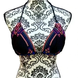 Black Color Embroidered Accent Spaghetti Strap Pink Lined String Bikini Top (M)